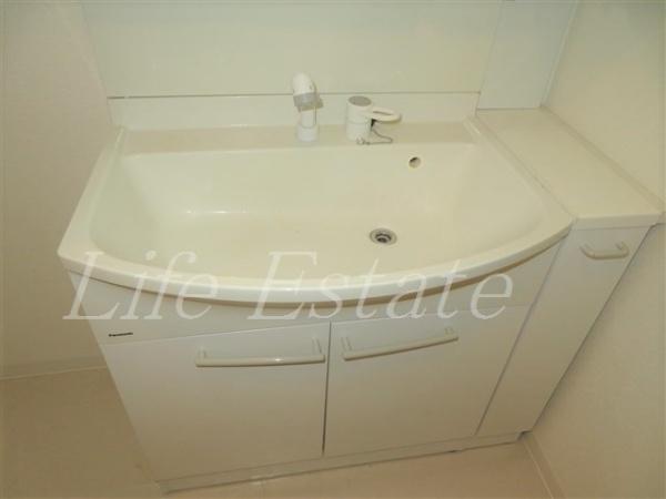 ユーシン大手前