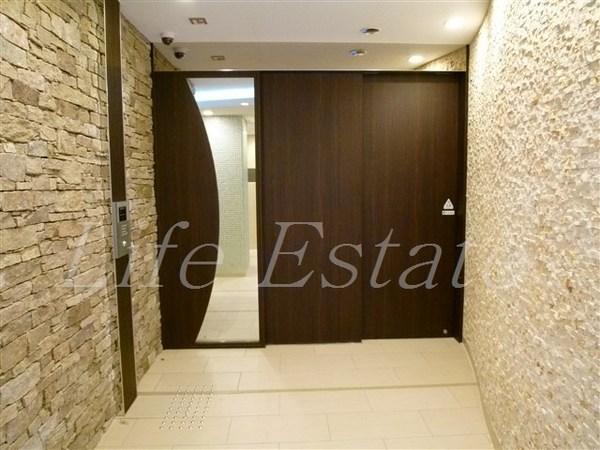 セレニテ本町ROJI02