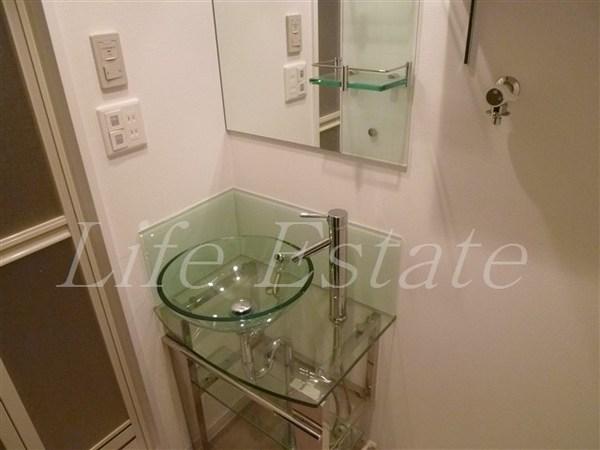 セレニテ本町ROJI02