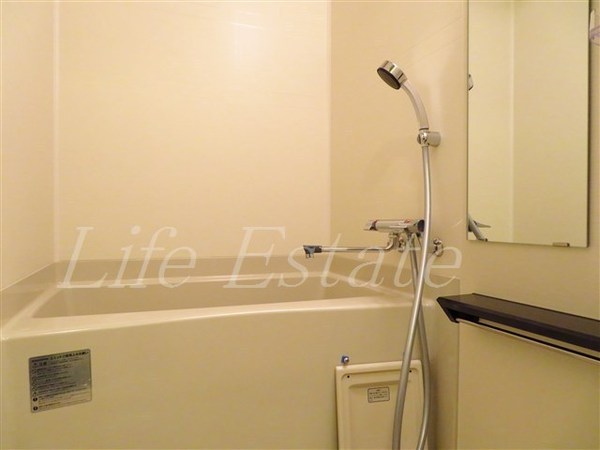 プレサンス心斎橋ソレイユ