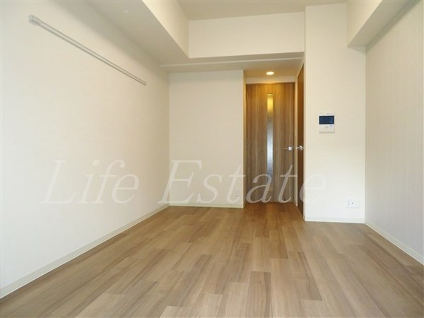 プレサンス心斎橋ソレイユ