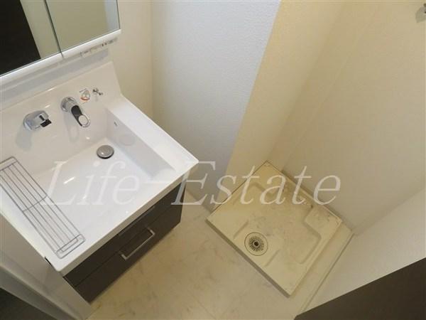 GAUDI（ガウディ）