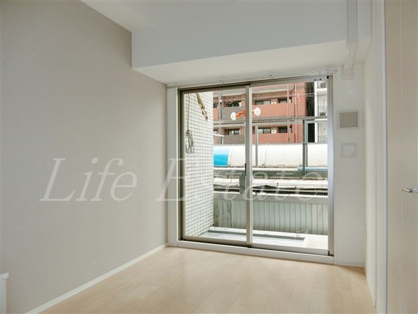 ファーストフィオーレ心斎橋イースト