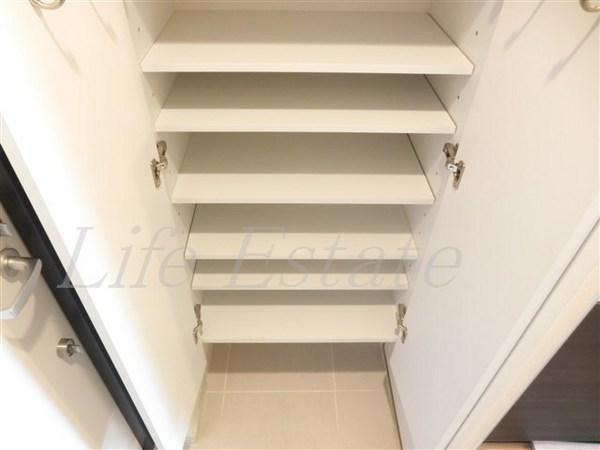 エステムコート難波EASTレオルガ