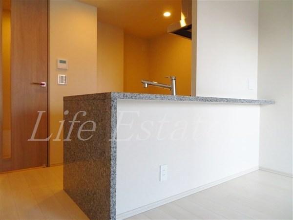 北浜ミッドタワー