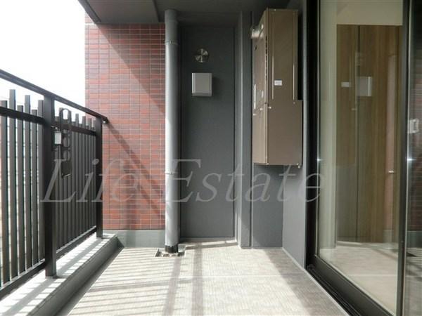 大阪市中央区南船場１丁目のマンション