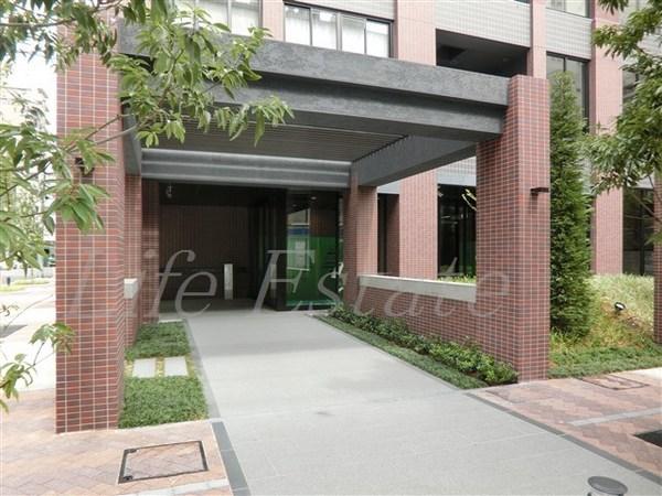 大阪市中央区南船場１丁目のマンション