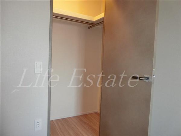 SKRESIDENCESSHINSAIBASHI