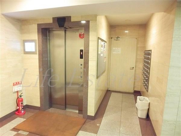 グラマシー心斎橋東