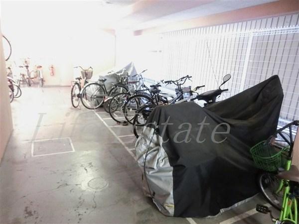 グラマシー心斎橋東