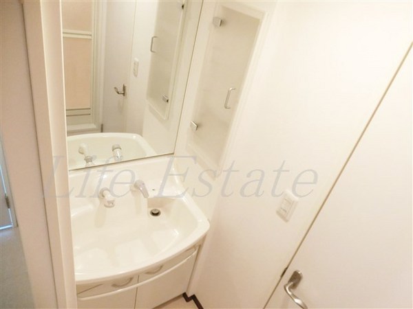 メゾン・ド・ヴィレ大阪城公園前