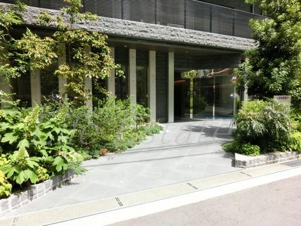 グランルージュ谷町六丁目