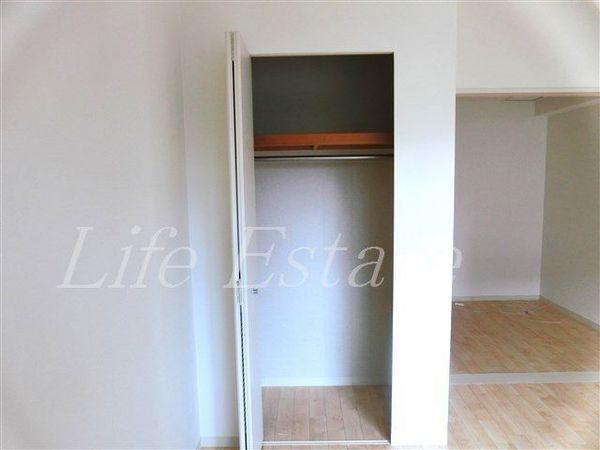 メローライトヒルズ