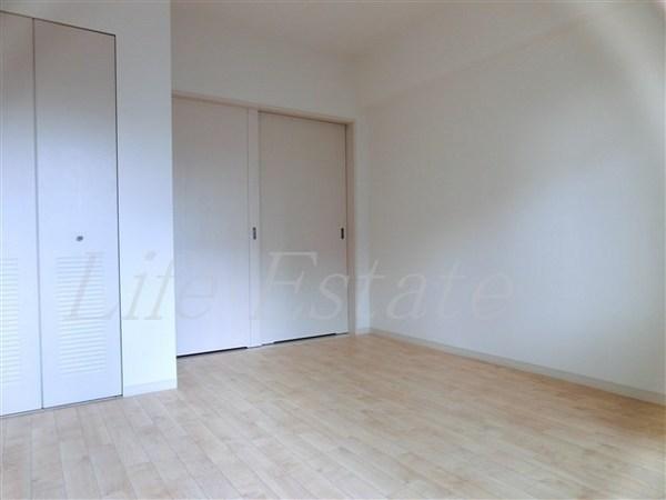 メローライトヒルズ