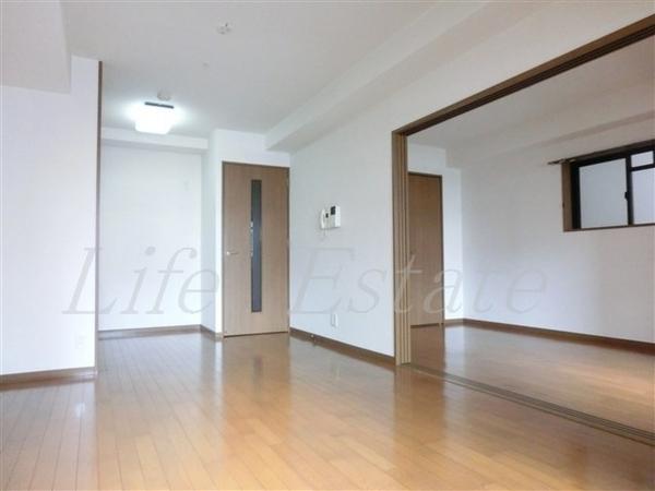 リーガル北心斎橋