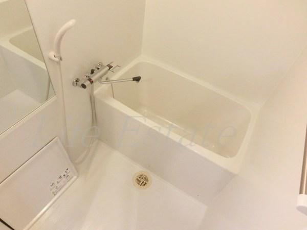 エグゼ心斎橋EAST