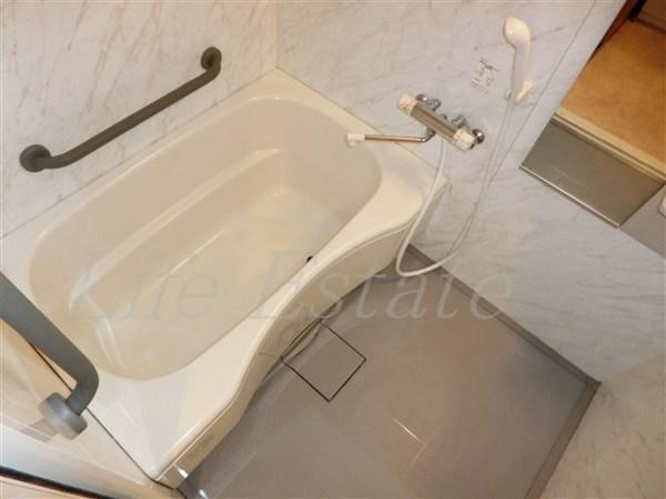 フォレステージュ谷町