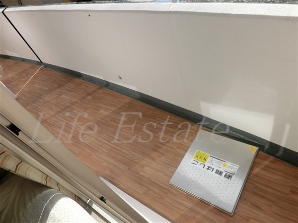 セレニテ夕陽丘EST