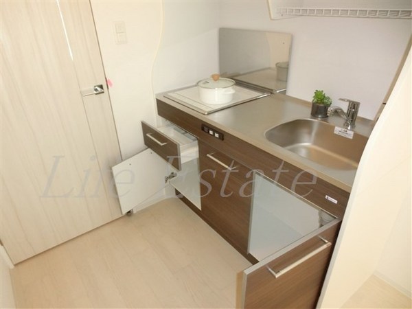 セレニテ夕陽丘EST