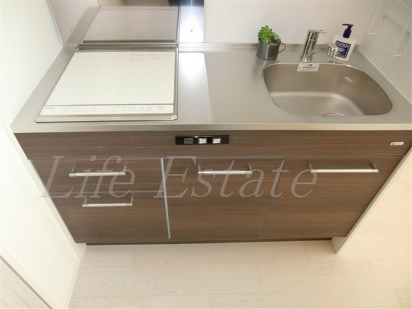 セレニテ夕陽丘EST