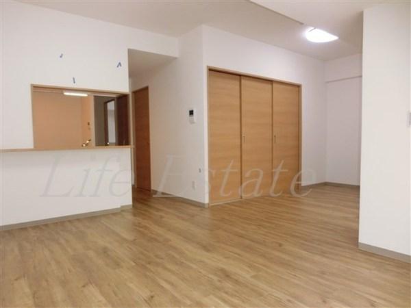 Ｍａｒｋｓ四天王寺東門