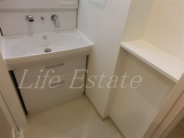 ラクラス本町東