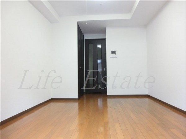 ローズコーポ本町