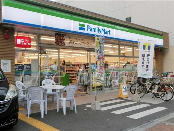 グランカリテ日本橋(ファミリーマート日本橋二丁目店)