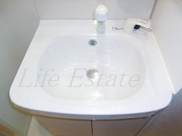 クリスタルブライト谷町