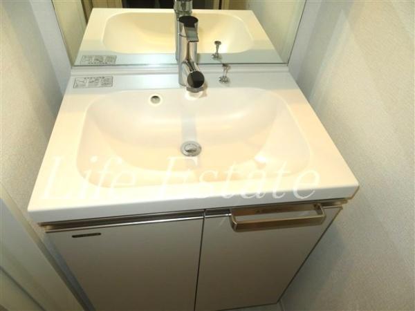 コンフォリア・リヴ大阪本町