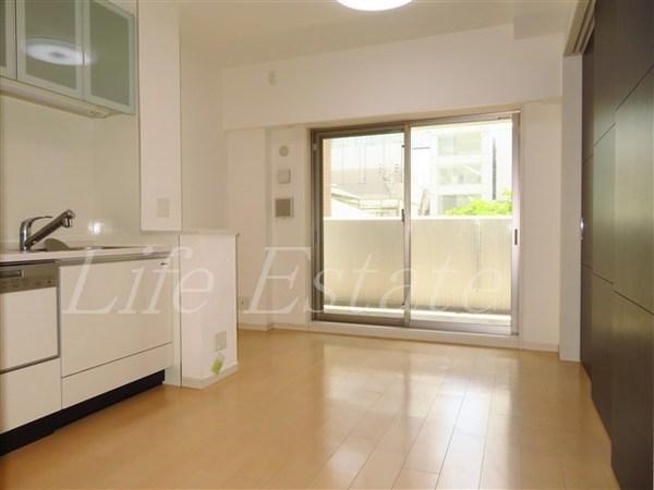 クリスタルエグゼ心斎橋