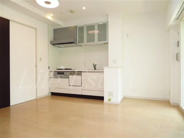 クリスタルエグゼ心斎橋