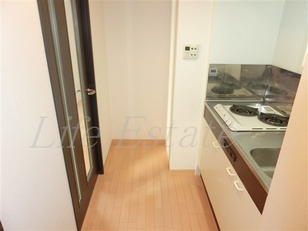 レジュールアッシュ谷町