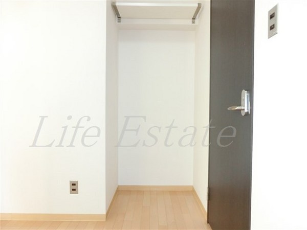 レジュールアッシュ谷町