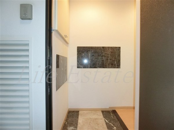 レジュールアッシュ谷町