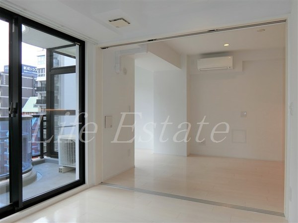 レジディア堺筋本町プレイス