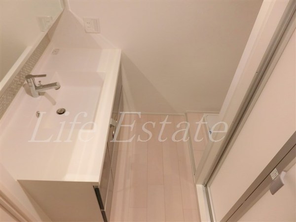 レジディア堺筋本町プレイス