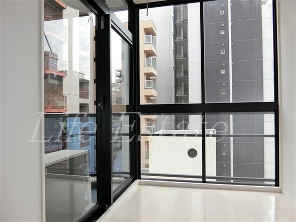 レジディア堺筋本町プレイス