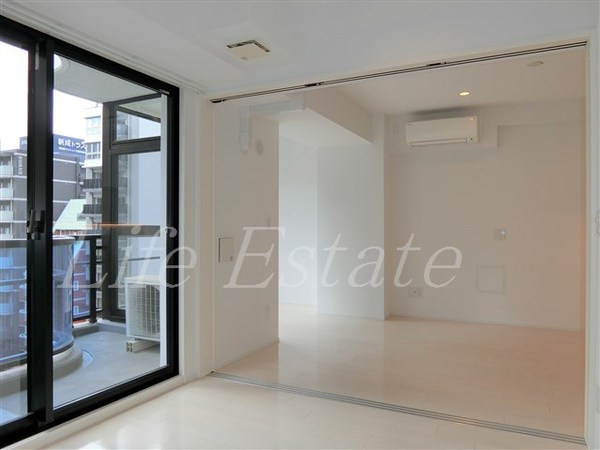 レジディア堺筋本町プレイス