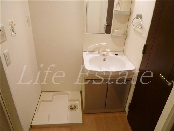 クラウンハイム本町ＥＡＳＴ