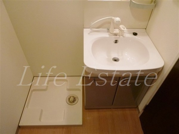 クラウンハイム本町ＥＡＳＴ