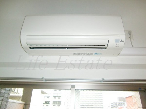 クリスタルブライト谷町