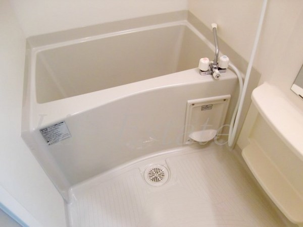 クリスタルブライト谷町