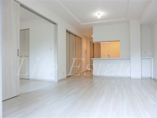 プレサンスロジェ心斎橋