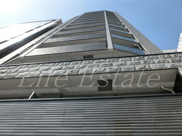 プレサンスロジェ心斎橋