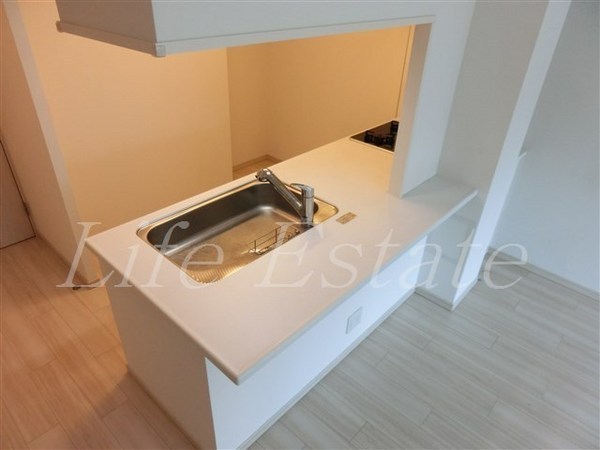 プレサンスロジェ心斎橋