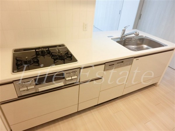 プレサンスロジェ心斎橋