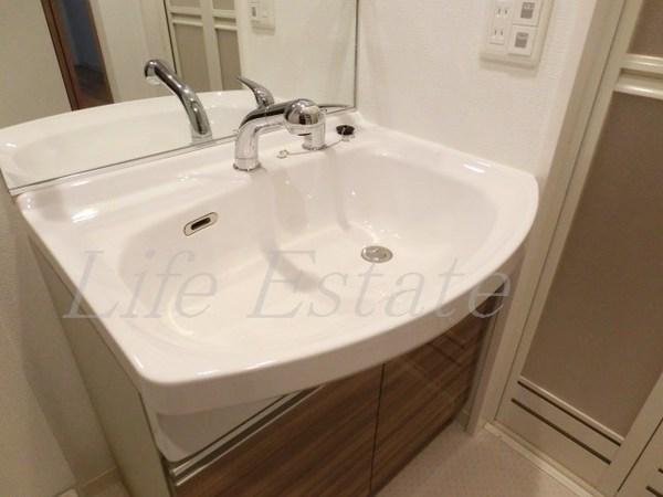 プレサンスタワー北浜