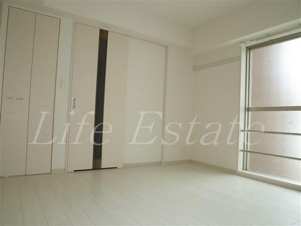 プレサンス心斎橋ラヴィ