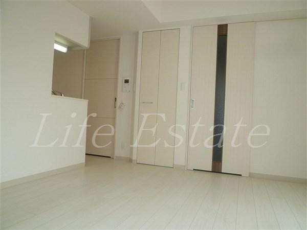 プレサンス心斎橋ラヴィ